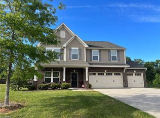 150 Scotch Moss Dr, Advance, NC 27006