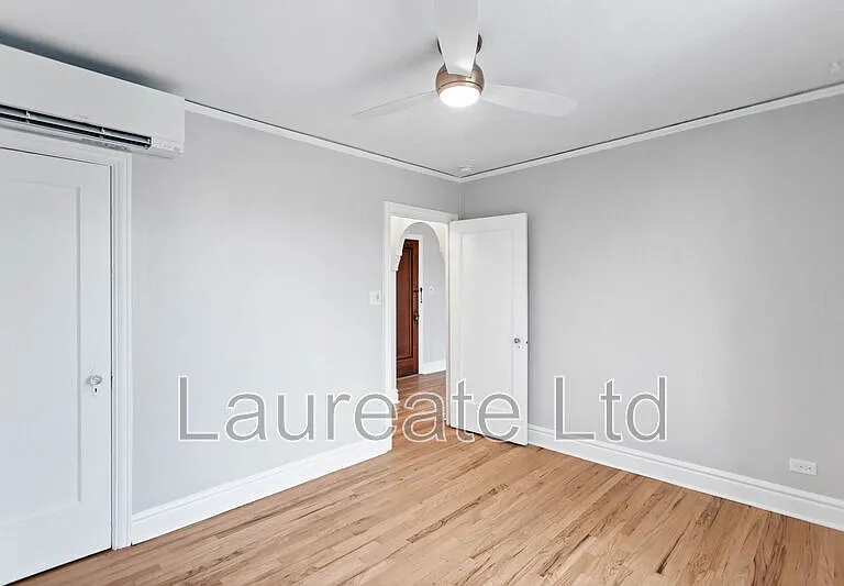 1050 N Pearl St #301 — Photo 12