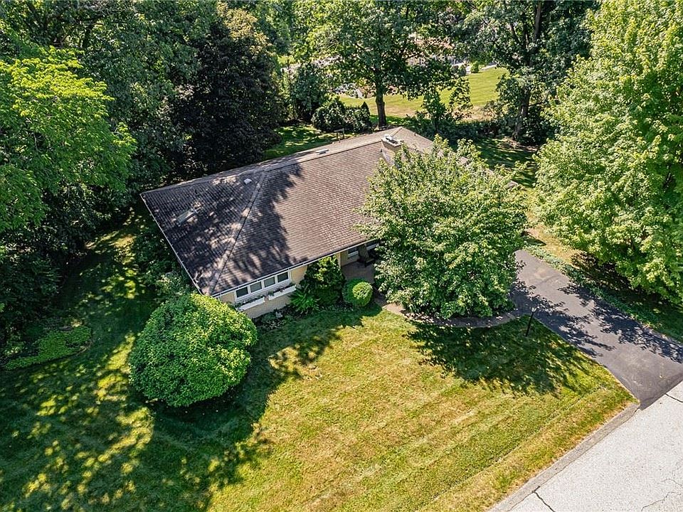 1st image of 3313 Windgate Dr