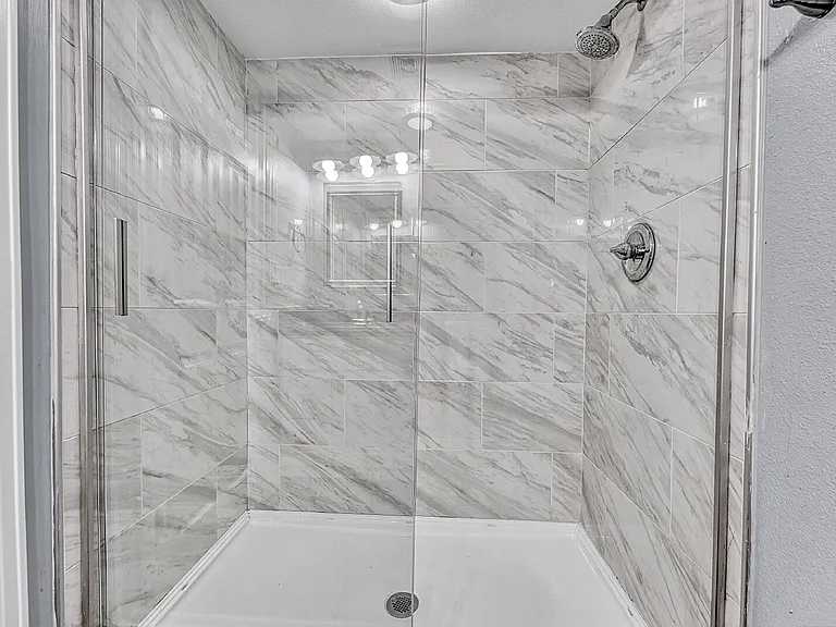1411 Clayton St #4 — Photo 15