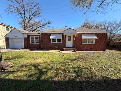 226 S Van Arsdale Ave, Haysville, KS, 67060