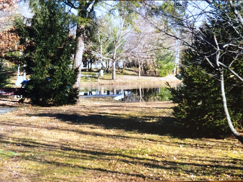 1st image of 1047 S Archers Ln