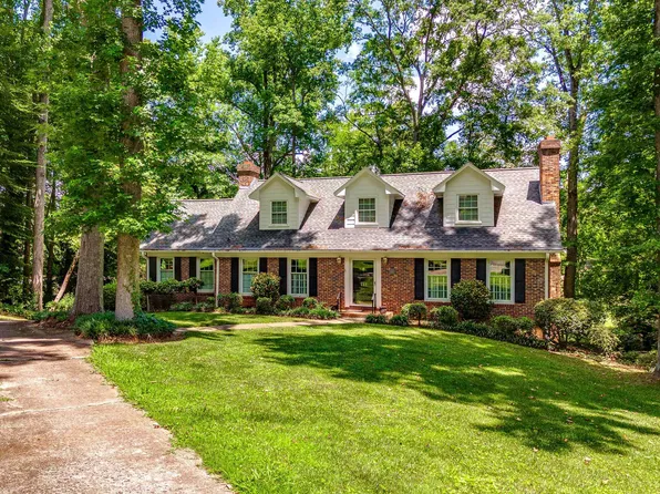 111 Fernwood Dr, Gaffney, SC 29340