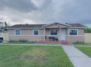 5721 SW 54th Ter, Davie, FL 33314