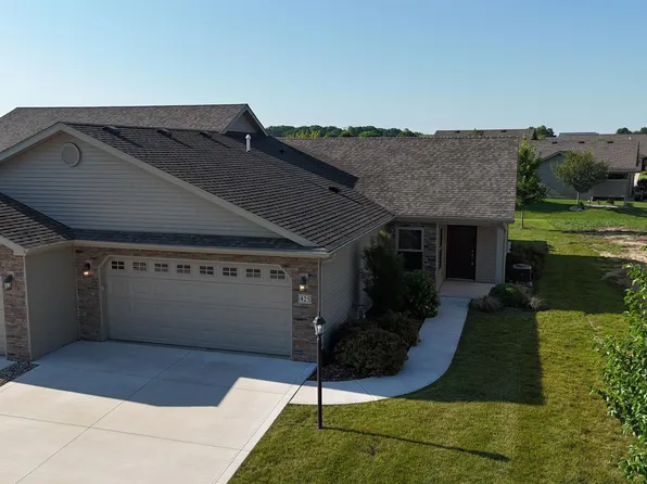 425 Crown Hill Dr, Huntington, IN 46750