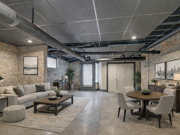 2nd image of 16 Jefferson Ave SE #20