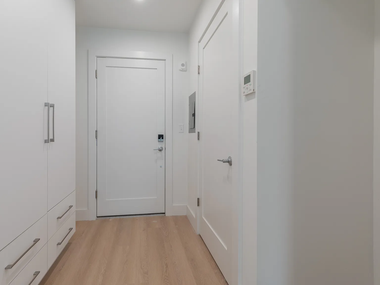 Studio, 397 sqft, $2,200 — Photo 3