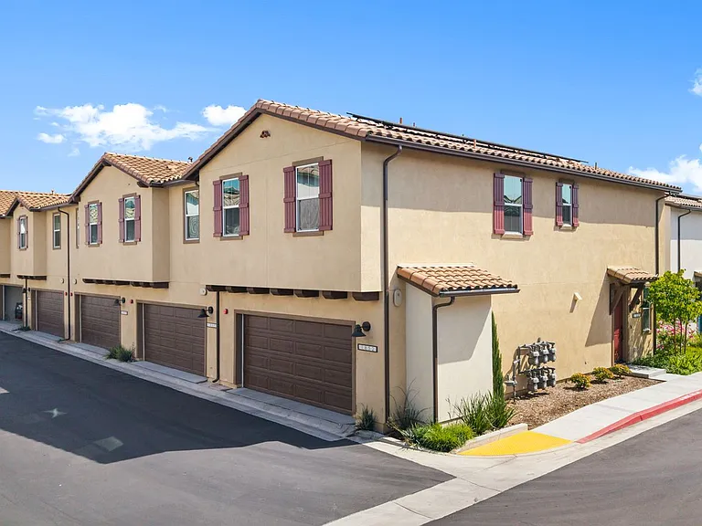 1852 W Merced Ave — Photo 1