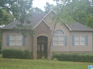 415 Ellison Way E, Pell City, AL 35128