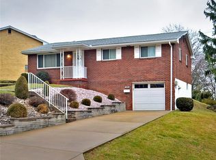 200 Parklane Dr, Braddock, PA 15104