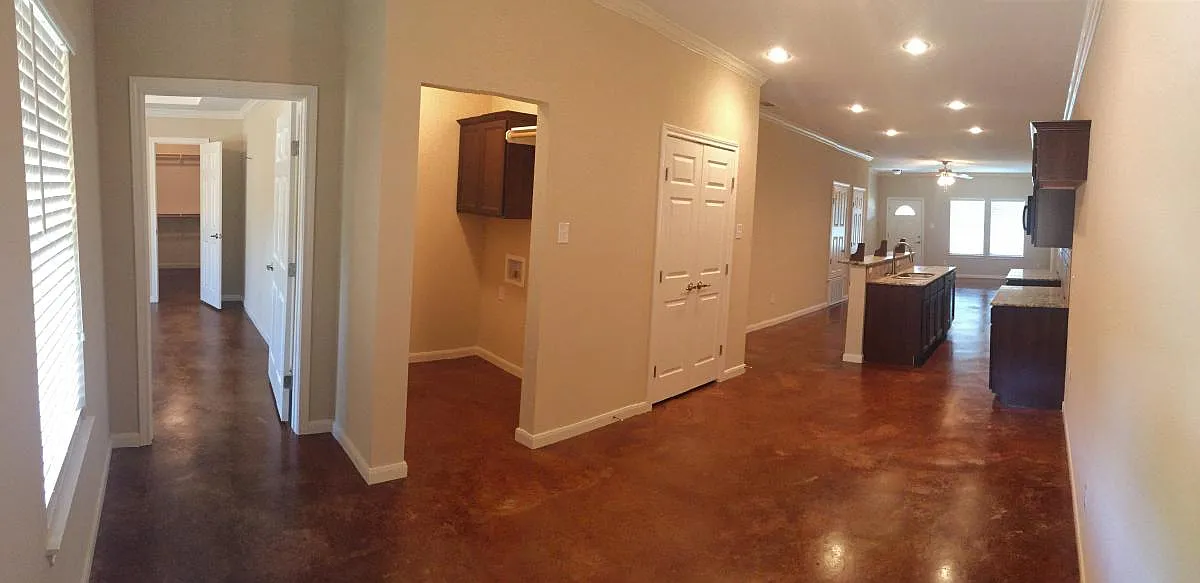 3 bed, 1470 sqft, $1,745 — Photo 3