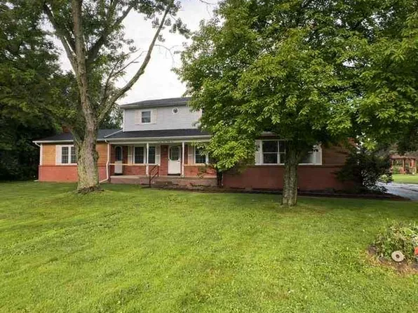 7335 N Linden Rd, Mount Morris, MI 48458