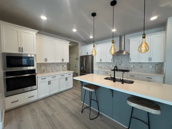 11902 S Teton Pass Way, Herriman, UT 84096