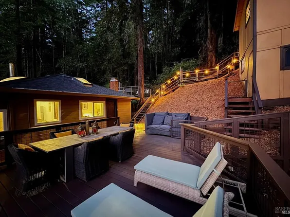 16625 Neeley Rd, Guerneville, CA 95446