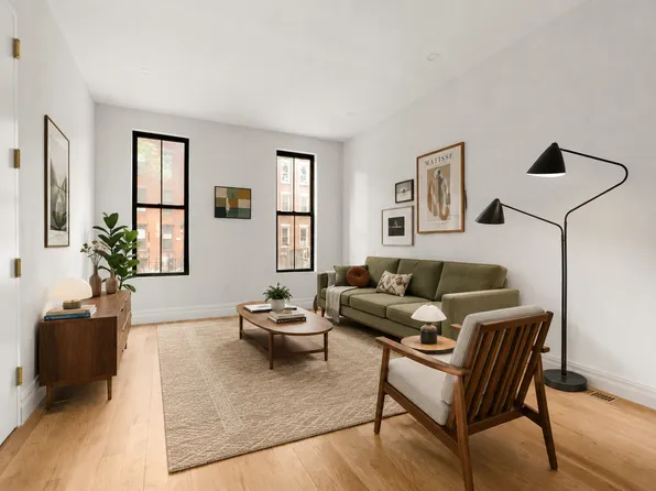 1110 Putnam Avenue image 1 of 8