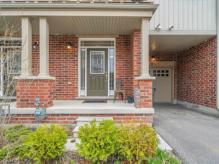 15 Glasson Ln — Photo 3