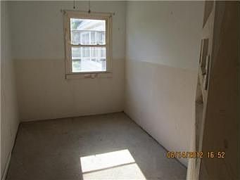 5th image of 2148 S 34th St