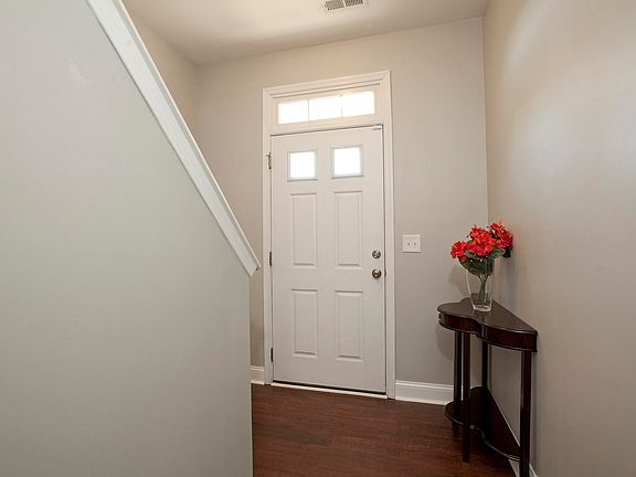2nd image of 3012 Ramble Drive NE
