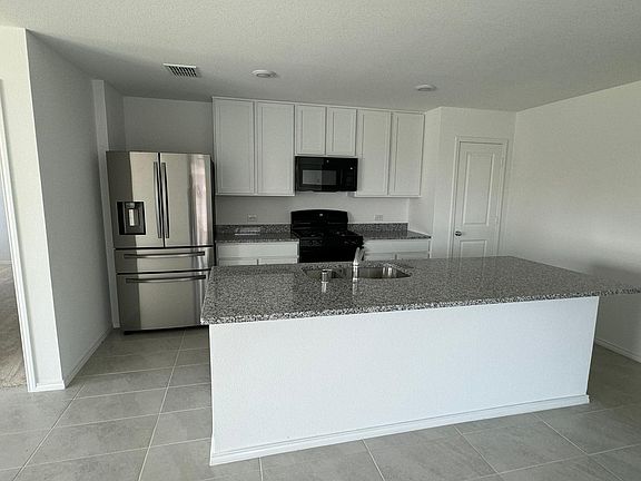 5th image of 2824 Eppright Dr