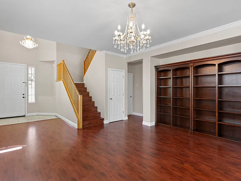 5220 Peacock Hill Dr — Photo 5