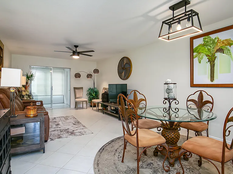 1225 Carlton Ct #205 — Photo 7