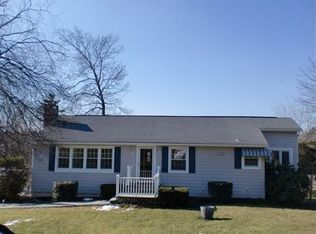 10 Fox Hollow Rd, New Fairfield, CT 06812
