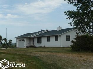 3337 SE Montgomery Page St, Villisca, IA 50864