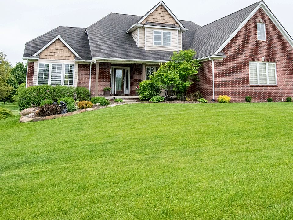 1232 Thorn Ridge Drive