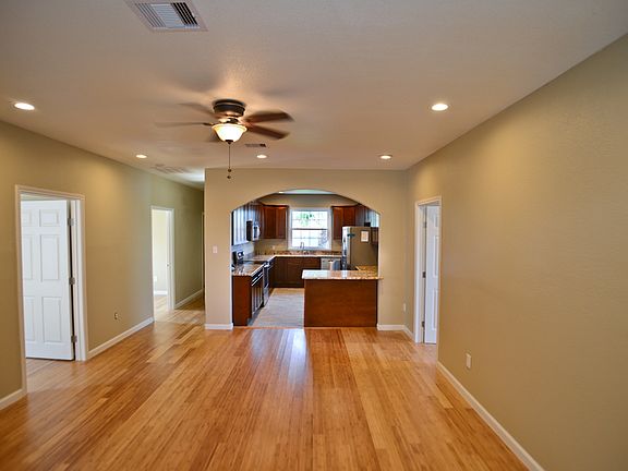 4th image of 4302 Avenue T