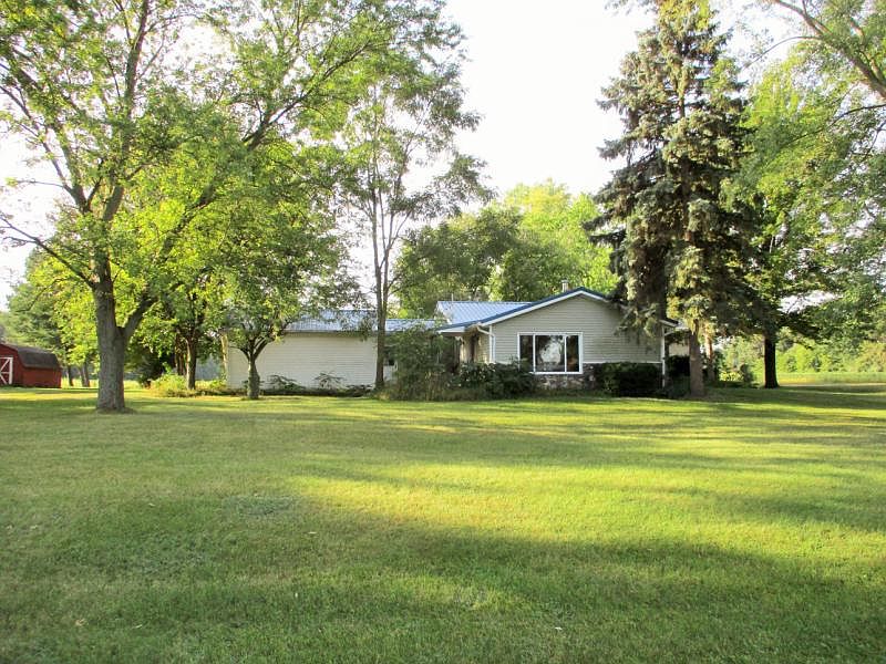 2600 Applegate Rd, Applegate, MI 48401 Zillow