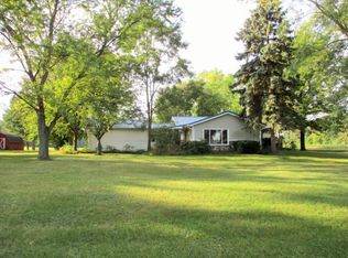 2600 Applegate Rd, Applegate, MI 48401