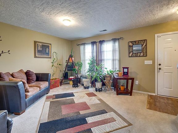 5th image of 3116 Bridgepoint Dr