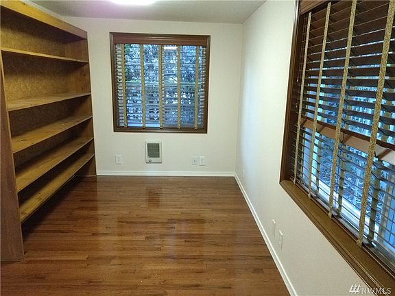 5th image of 8012 57th Ave E