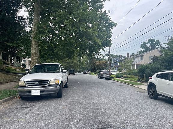 5th image of 62 N American St