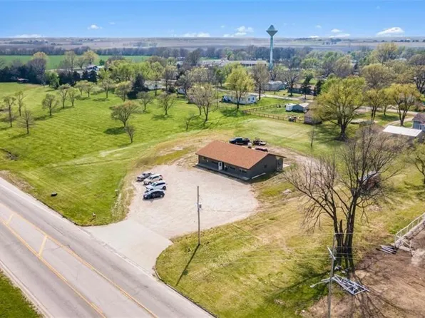 120 S State St, Richmond, KS 66080