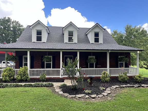 3rd image of 9049 Bradley Creek Rd