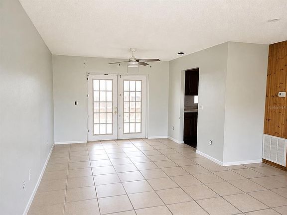 3rd image of 765 HIGHLAND DRIVE