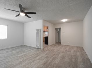 906 E Imperial Ave APT 1, El Segundo, CA 90245