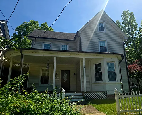 145 W Main St Photo 1