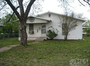 1315 Blewett St, Graham, TX 76450