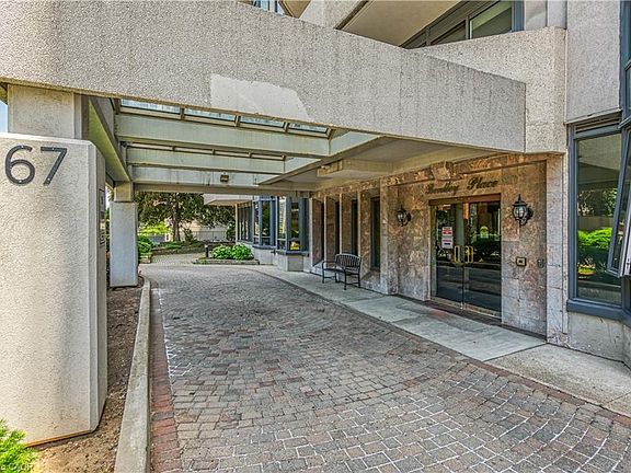 3rd image of 67 Caroline St S #203