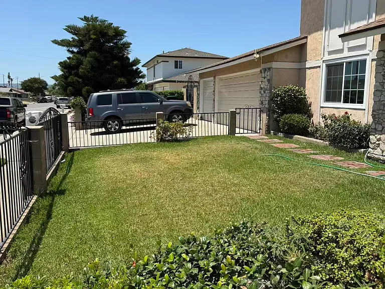 3649 Stichman Ave — Photo 2