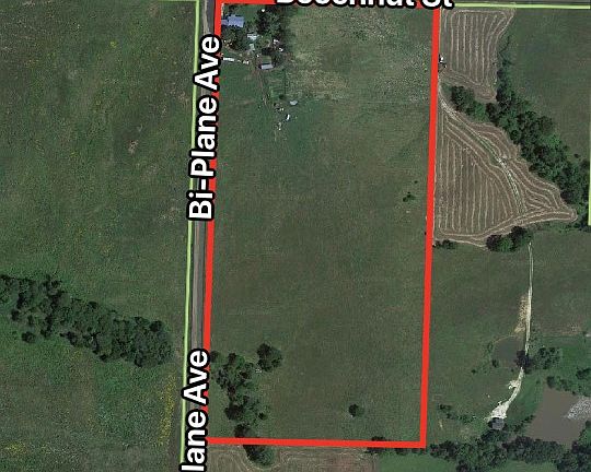 3rd image of 20526 Biplane Ave