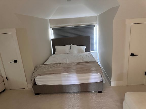 2nd image of 232 S Shoreline Blvd #232