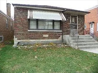 14506 S Normal Ave photo 1