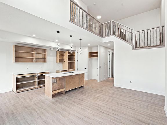 5th image of 1818 155th Ave NW