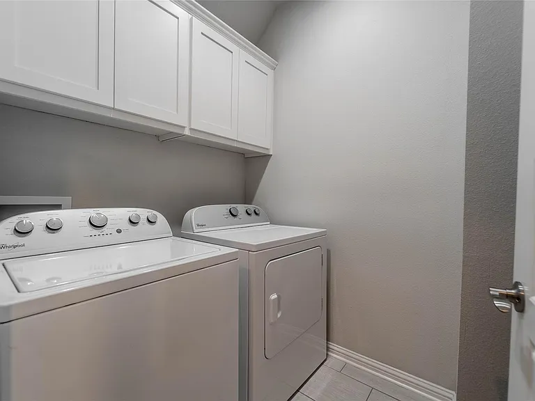 13800 Lyndhurst St #293 — Photo 14