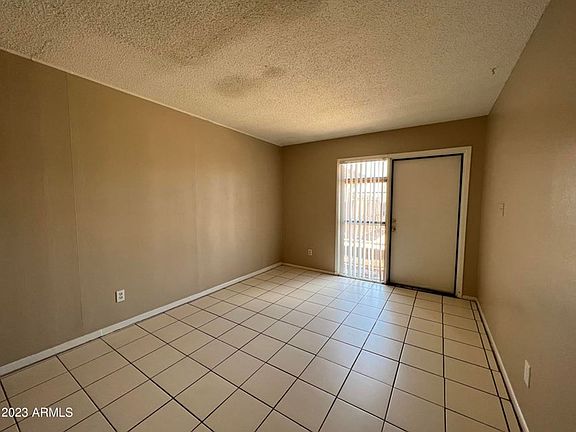 5th image of 26 W 6th Pl APT 3