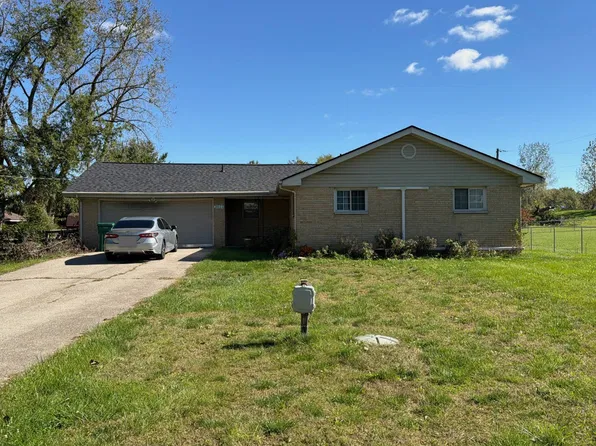 3023 Karen Dr, London, OH 43140