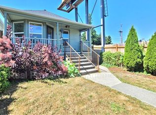 3212 Rucker Ave SE, Everett, WA 98201